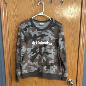 Columbia Women's Camouflage Sweatshirt - Brown and Gray